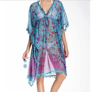 Beautiful swimsuit cover! Never worn